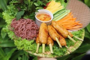 Nem lụi ức gà cuộn sả