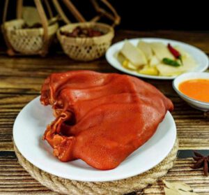 Tai heo ủ muối/ ủ xì dầu