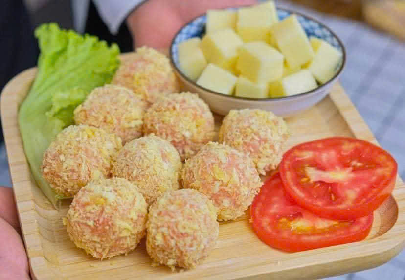 Nem Chua Phô Mai Rán